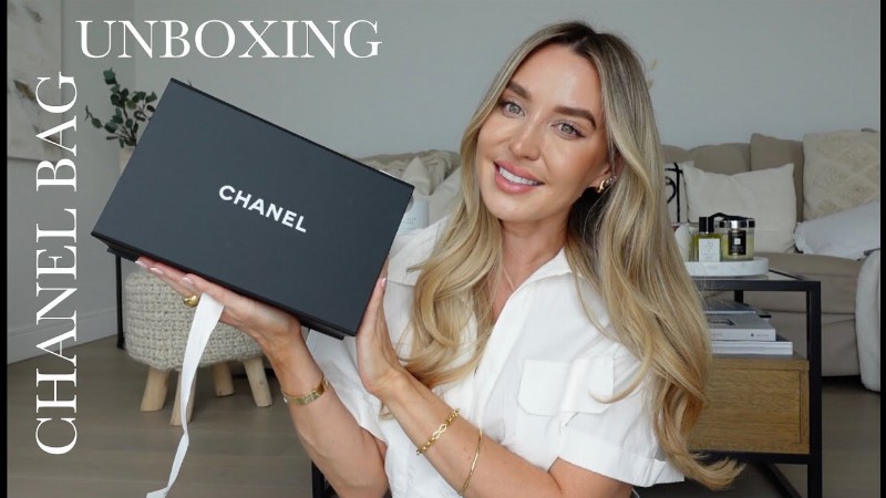 Chanel Bag Unboxing & London Vlog!! : Freya Killin